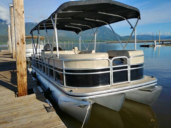 Luxury Pontoon